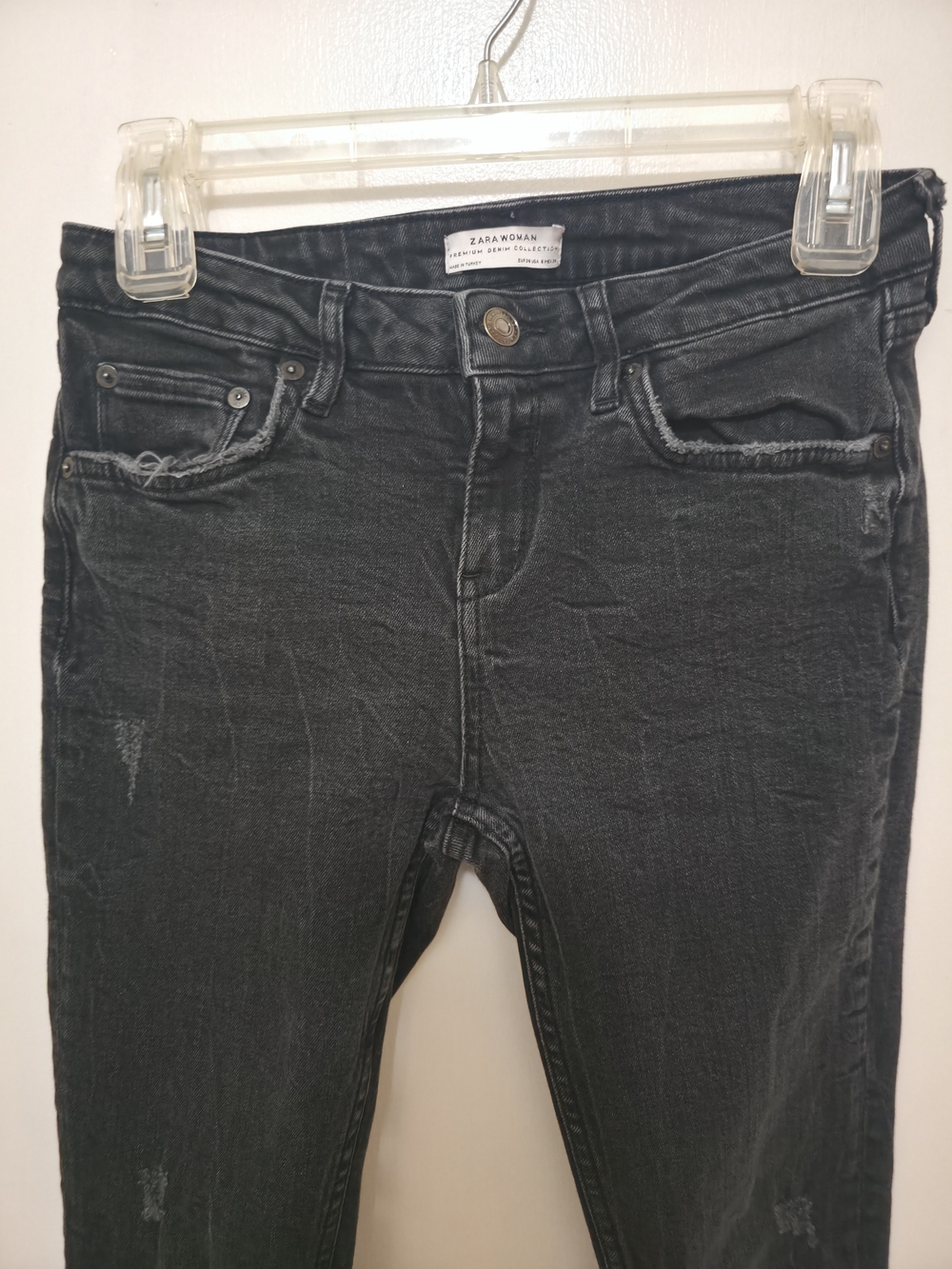 Women's Zara Woman 6 Premium Denim Collection Stonewash Sharkbite Hem Jeans